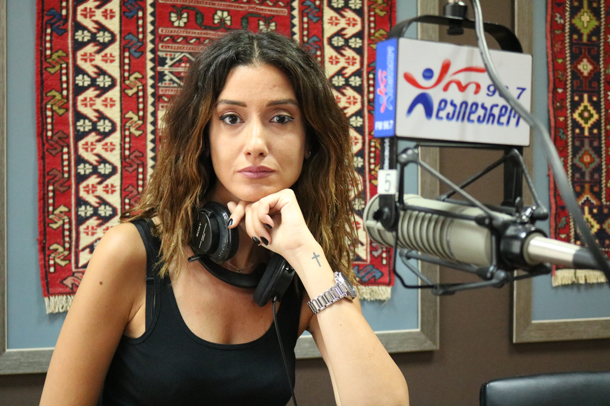 ნინი ბადურაშვილი