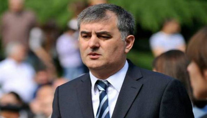 სუბარი “რუსთავი 2”-ის ჟურნალისტს: თუ დედის გინება სიმართლეა, ამ სიმართლით ეცხოვროს მაგინებელს [ვიდეო]