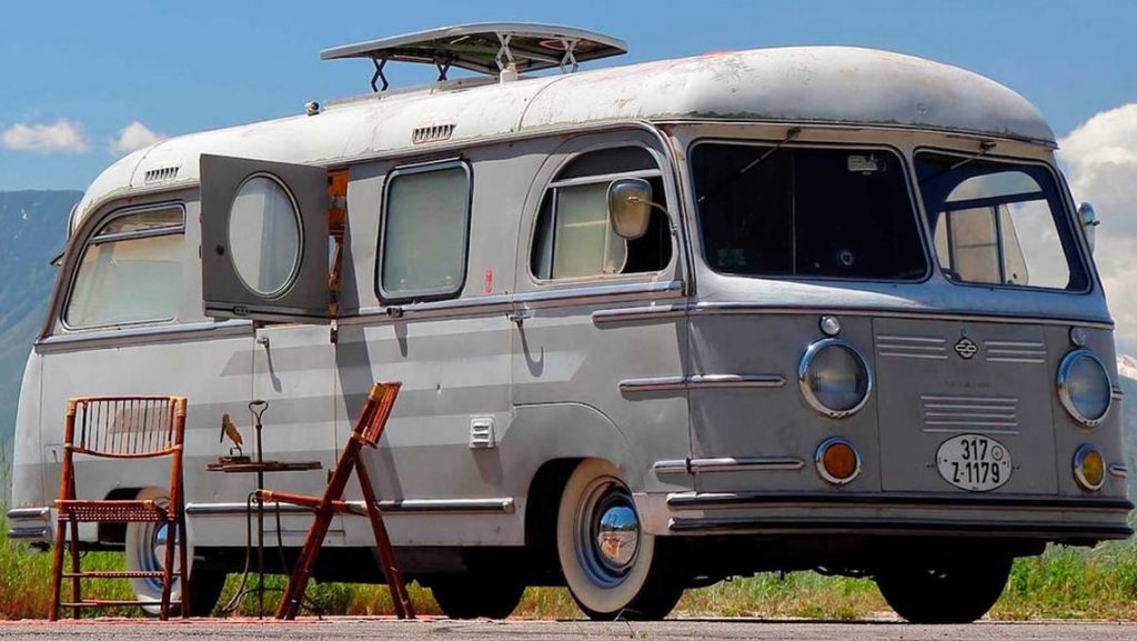 Porsche-ს  უნიკალური ფურგონი აუქციონზე გაიყიდება