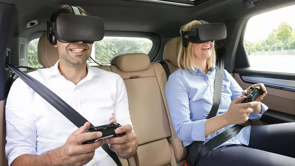 Porsche თავის მგზავრებს ვირტუალურ რეალობაში ამოგზაურებს