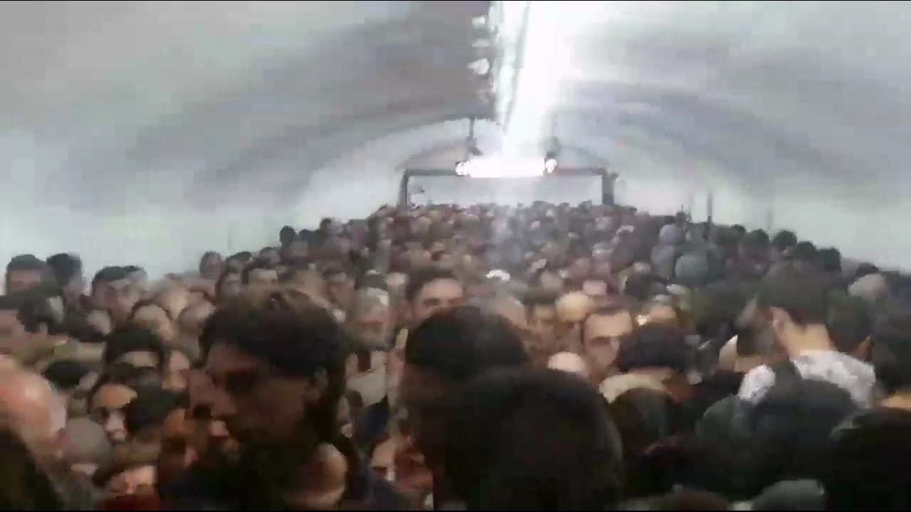 კალაძემ რომ განაცხადა, ხალხი ბედნიერია საზოგადოებრივ ტრანსპორტშიო, აი, იმ “ბედნიერიდან” ერთმა მომაწოდა ვიდეო-ლევან ხაბეიშვილი