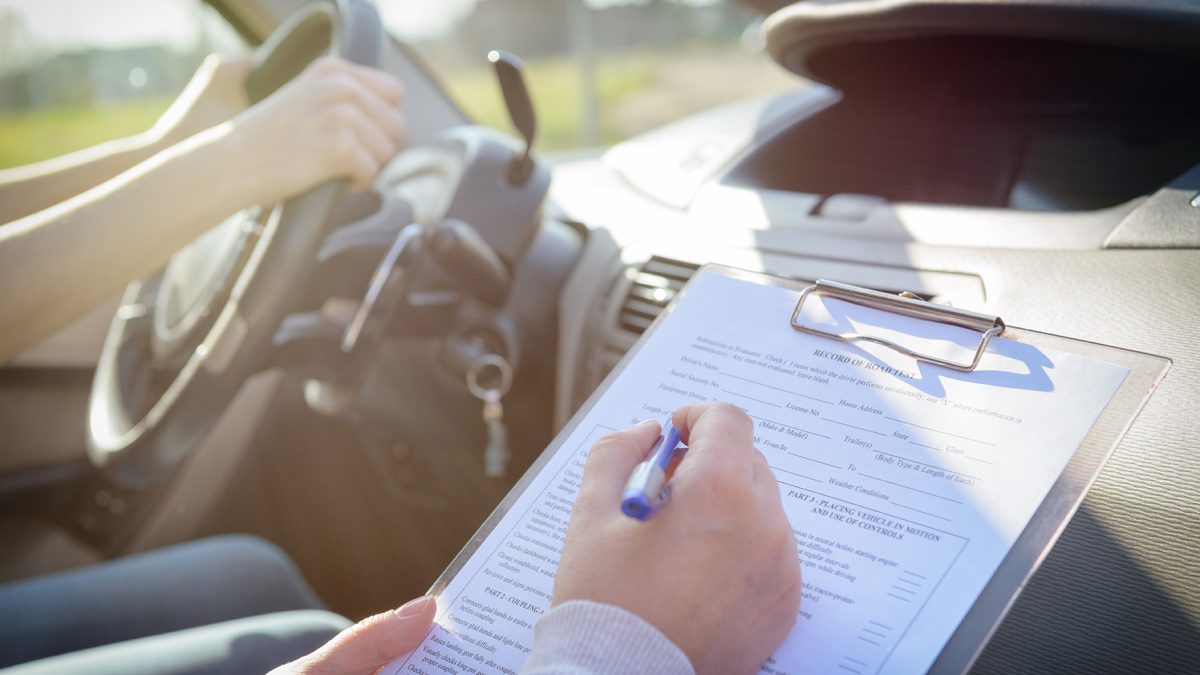 drivers-licence-1200x675