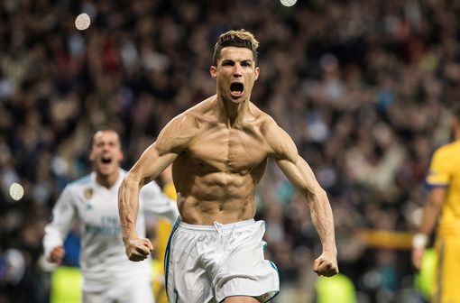 Ronaldo-penalty-Juventus-Apr2018
