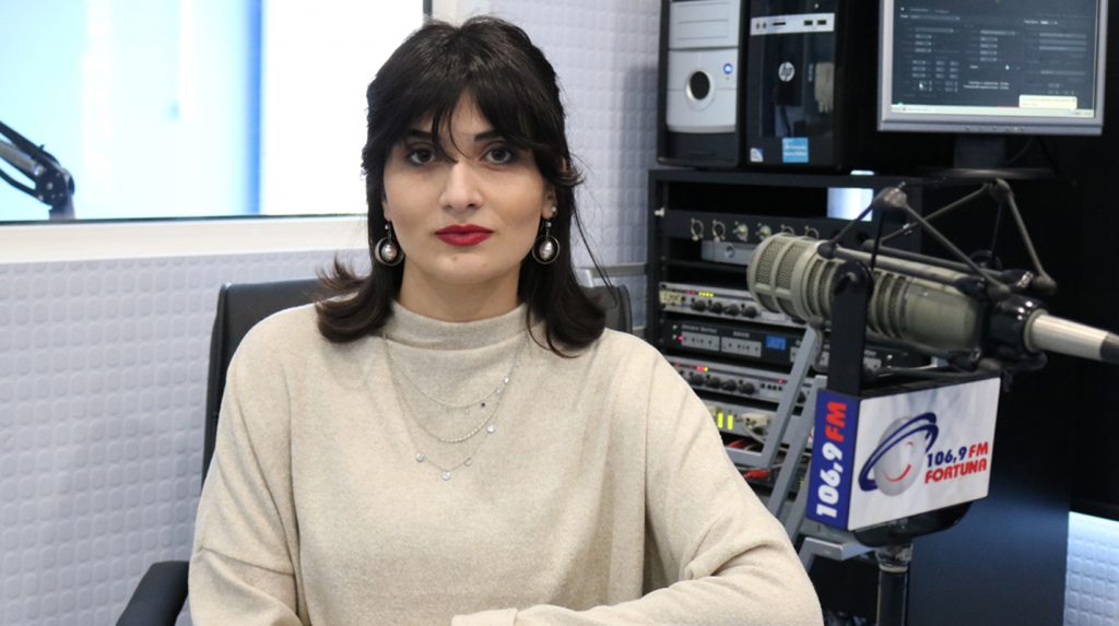 „ბიჭებს უნდა ვასწავლოთ და დავანახოთ, რომ ვაჟკაცობა და სიძლიერე ქალების დაცვაა და არა მათი ჩაგვრა“ – 7 რჩევა ფსიქოლოგისგან