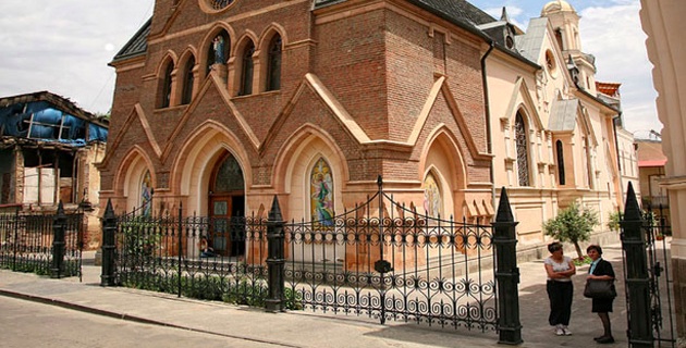 katolikuri-eklesia-tbilisshi