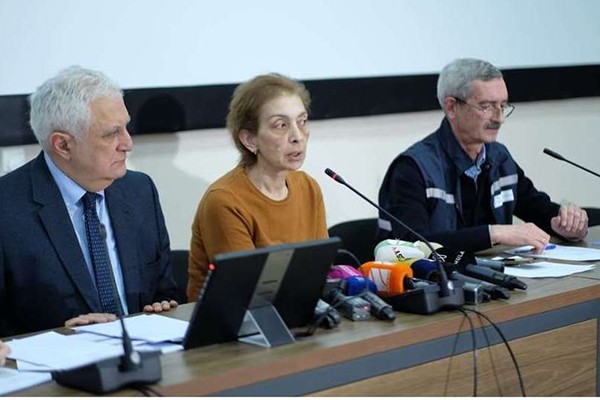 “ჩემი რაჭაც მწვანე ზონაა, ხათუნას კახეთიც და პაატას გურიაც… მგონი,მიკერძოებას დაგვაბრალებენ”- გამყრელიძე
