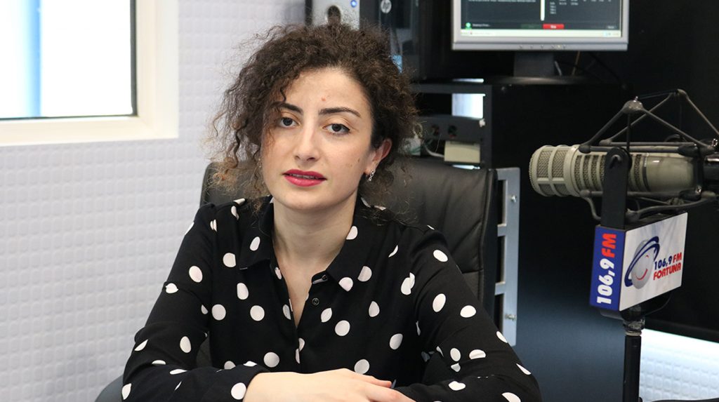 რა არის კანის სიმშრალის მიზეზი და რა პროცედურის ჩატარებაა რეკომენდებული – სილამაზის აკადემია