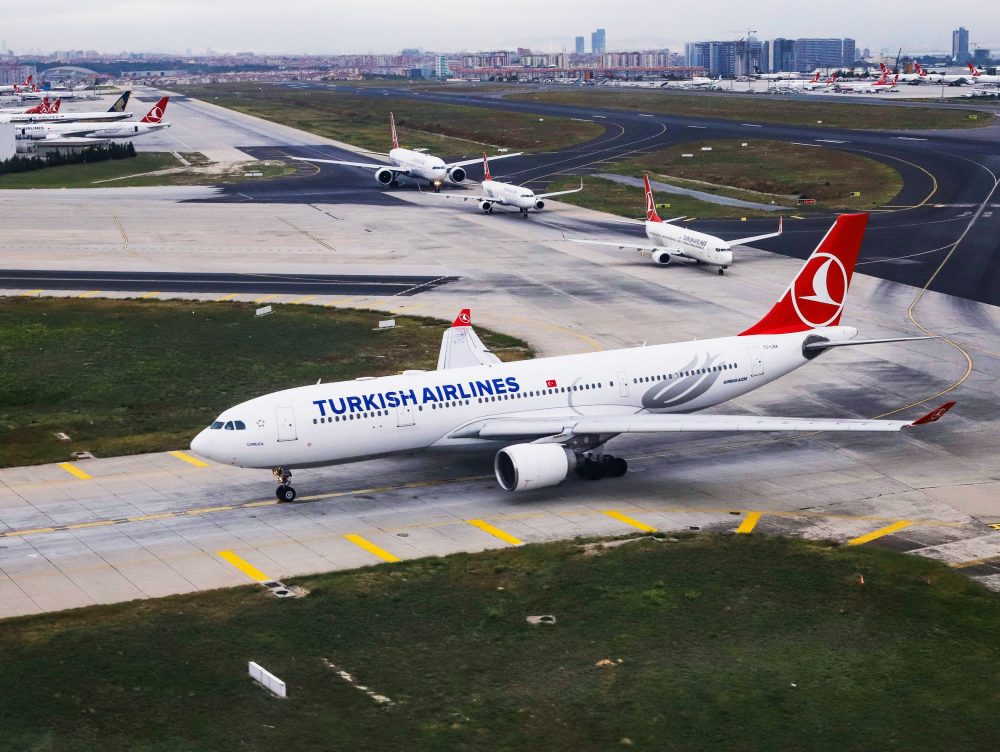 TurkishAirlines-1051845884