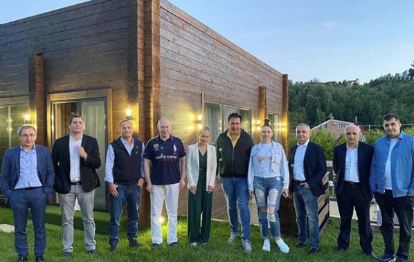 „ქართველი რეფორმატორების ბრწყინვალე გუნდი”- ვანო მერაბიშვილი უკრაინაში სააკაშვილს ესტუმრა