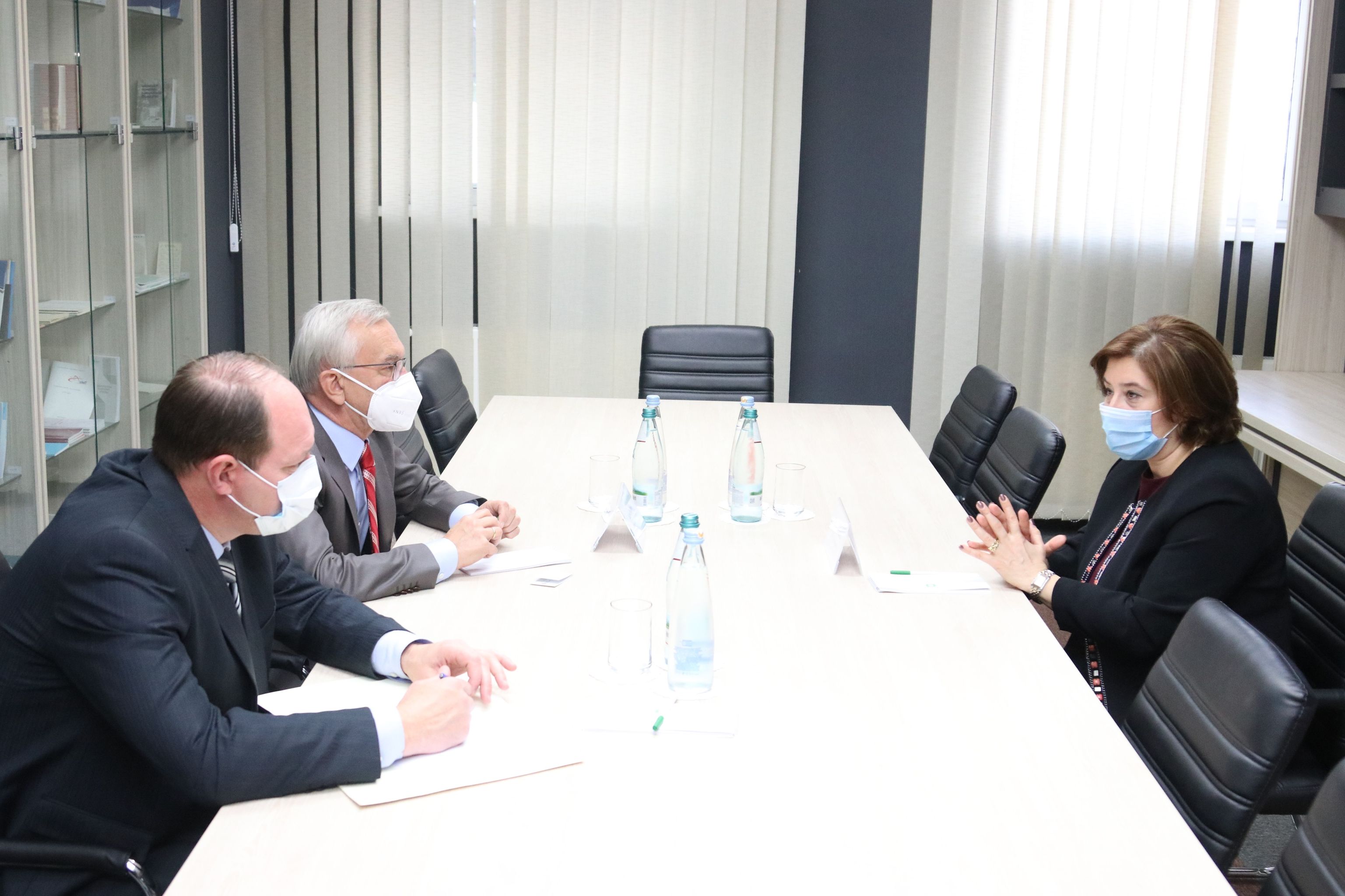 122078980-397760511610575-8342833543197598425-n