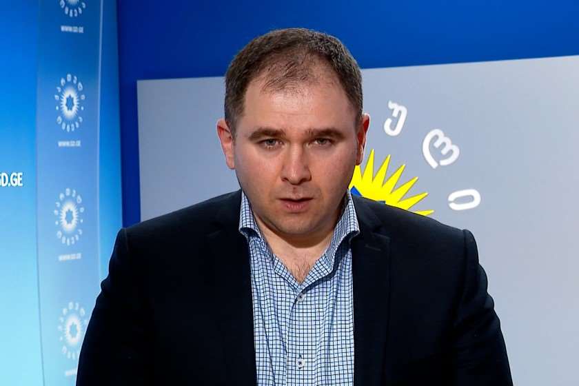 „ასეთი რამ არა თუ საქართველოს ისტორიაში, ევროპული ქვეყნების ისტორიაშიც არ მახსენდება, რომ ხალხისთვის პლებისციტით ეკითხათ არჩევნების ჩატარება უნდათ თუ არა“ – ნიკოლოზ სამხარაძე