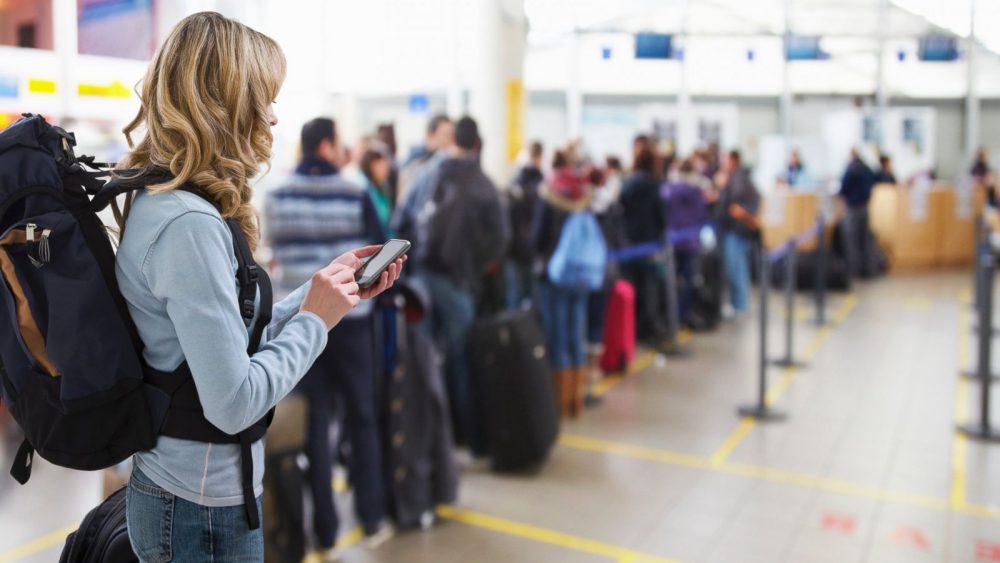 Gty-airport-checkin-er-160415-16x9-1600
