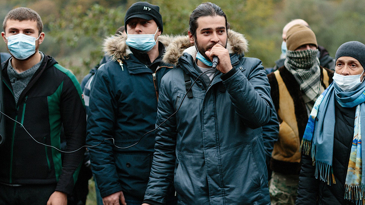 9E5557A6-6EE9-44F7-8E2B-A8233A221B65