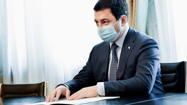 “ოცნება“ პრინციპულად მზად არის შეთანხმების დოკუმენტს ხელი მოაწეროს: თალაკვაძე