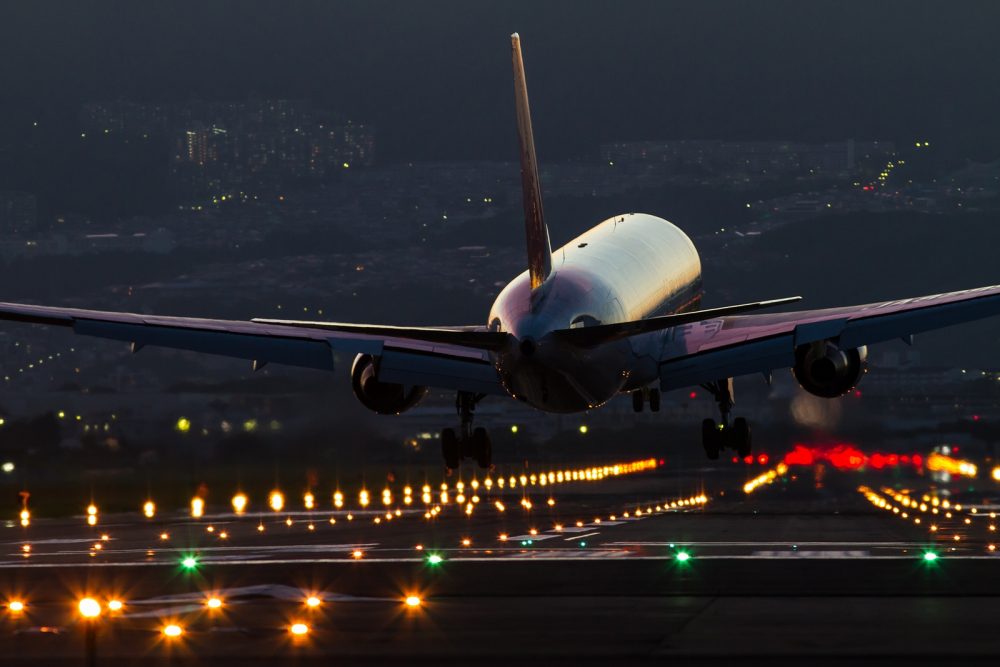 JAL-night-landing-at-Osaka-International-Airport