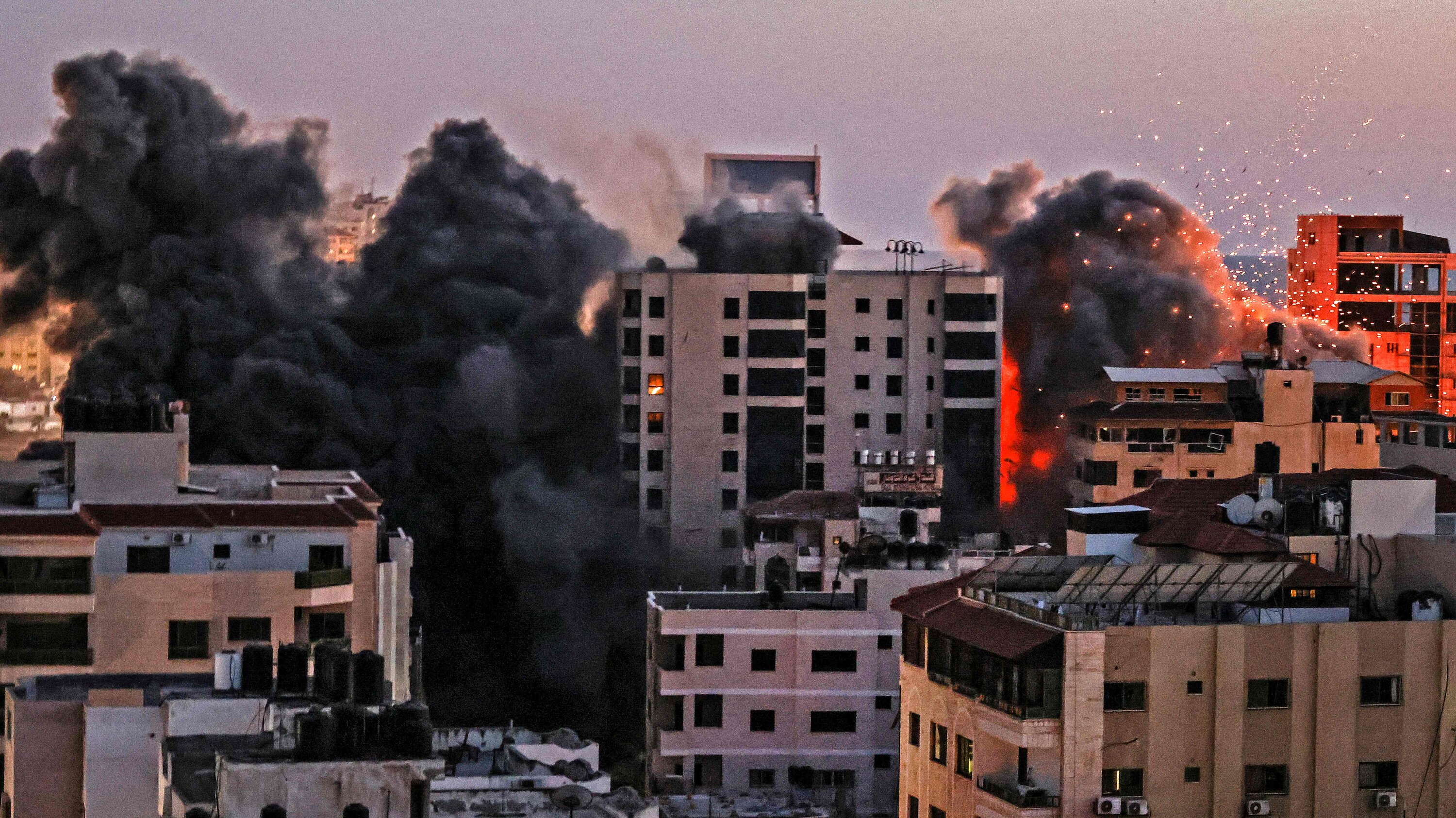 11israel-gaza-video-new-videoSixteenByNine3000