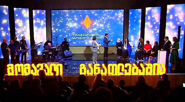 c557779e-d6ea-4d9b-a187-8e86e53b5d0a-640