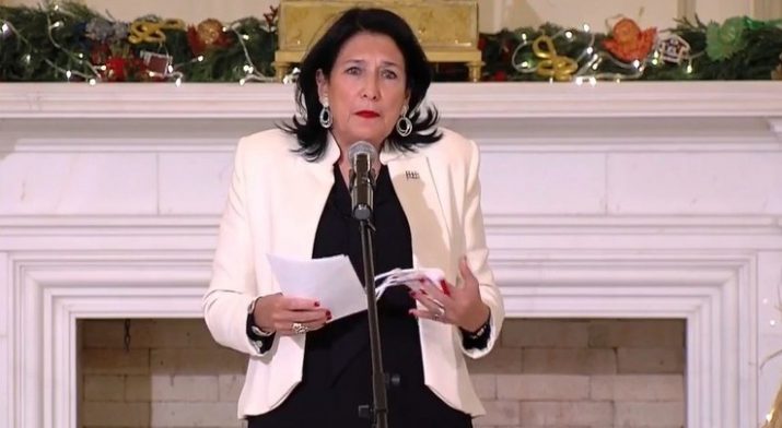 “ჩვენ თუ ახლა ეს მომენტი გავუშვით, მერე გვიან იქნება“ – ვინ რას ელოდება პრეზიდენტთან შეხვედრებიდან