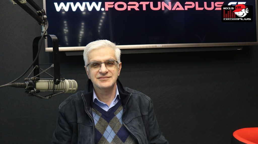 რა მითები არსებობს სილიკონის იმპლანტებზე – სილამაზის აკადემია