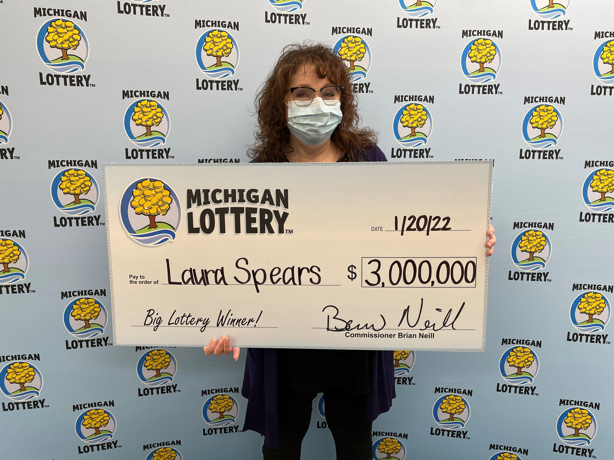 Laura Spears found a $3 million lottery win in her email spam folder.

Press release: https://milotteryconnect.com/2022/01/21/no-spam-here-oakland-county-woman-wins-3-million-mega-millions-prize/