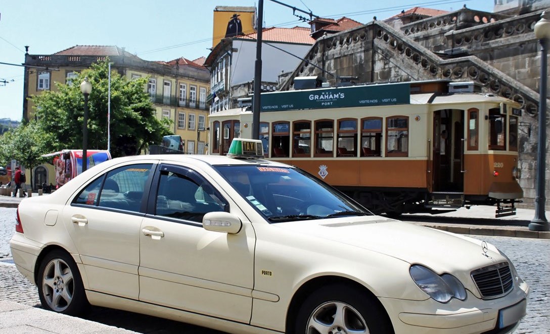 taxi-porto-ribeira