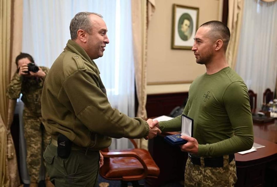 რუსული სამხედრო გემის მისამართით ნათქვამი ფრაზის ავტორი ტყვეობიდან გათავისუფლდა