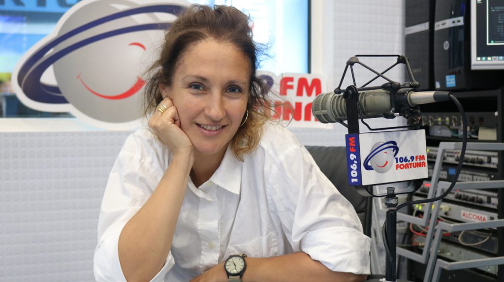 ,,უცხოურ სამბასთან ერთად სიამოვნებით შევასრულებ ოთარ მაღრაძის სიმღერებს, იქნება უკრაინული სიმღერაც, რომლითაც სოლიდარობას გამოვუცხადებთ უკრაინას”- ქეთი ფარესაშვილი