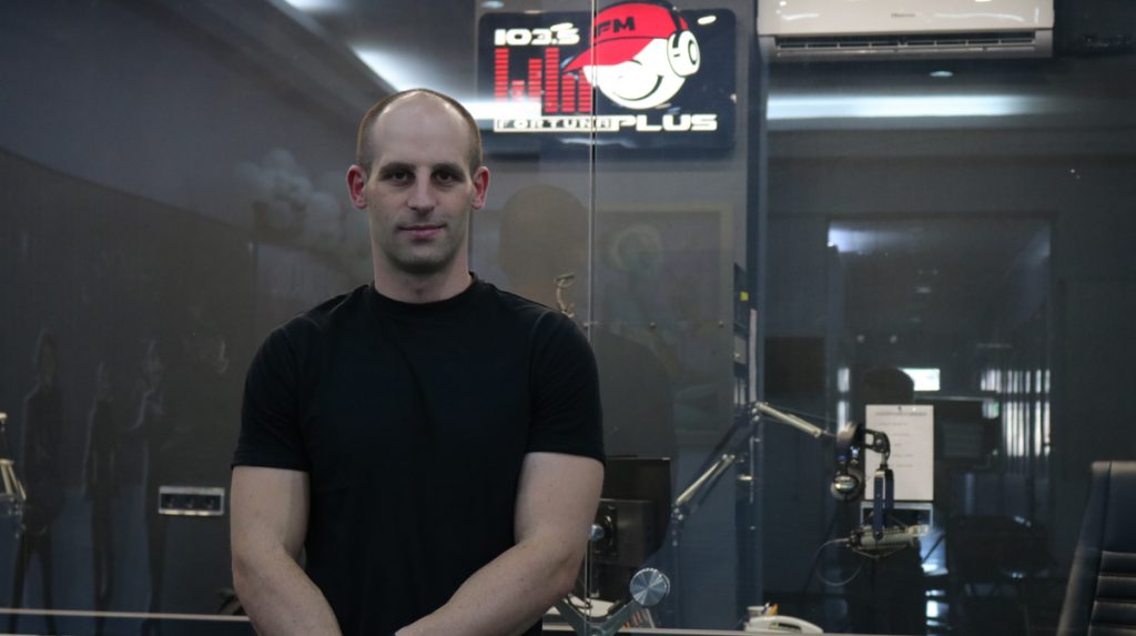 როგორ მოვუაროთ კანს, როცა გვაქვს აკნე – სილამაზის აკადემია