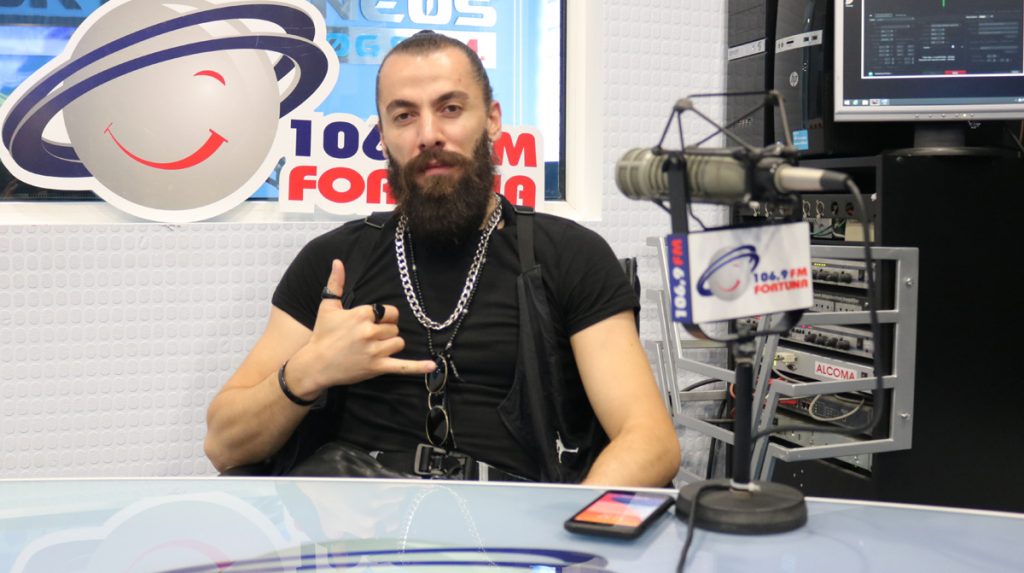 ,,სხვებივით ვეტრფოდი მათ სიყვარულს… ვფიქრობ, სწორედ ესაა ნამდვილი ბედნიერება, როცა ორ ადამიანს ნამდვილ ზღაპარში შეუძლია ცხოვრება” – გიორგი გილიგაშვილი