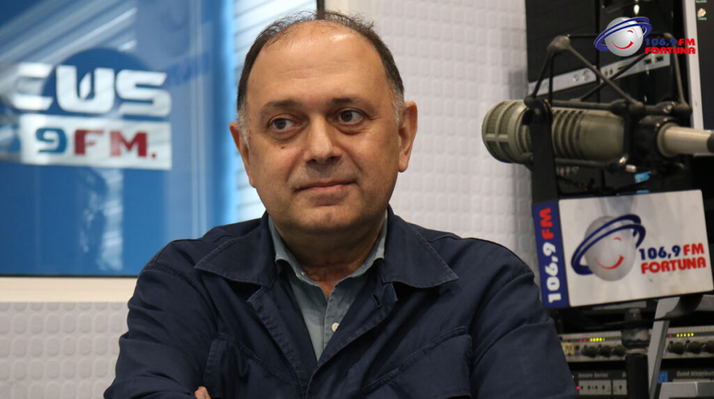 „სუპერვარსკვლავებს შორის დავიდ გარეტს, მევიოლინეს აუგუსტინ ჰადელიხს, დირიჟორს მანფრედ ჰონეკის და ნობუიუკი ცუჯის – უსინათლო იაპონელ პიანისტს გამოვყოფდი” – დავით საყვარელიძე ,,წინანდლის ფესტივალზე”