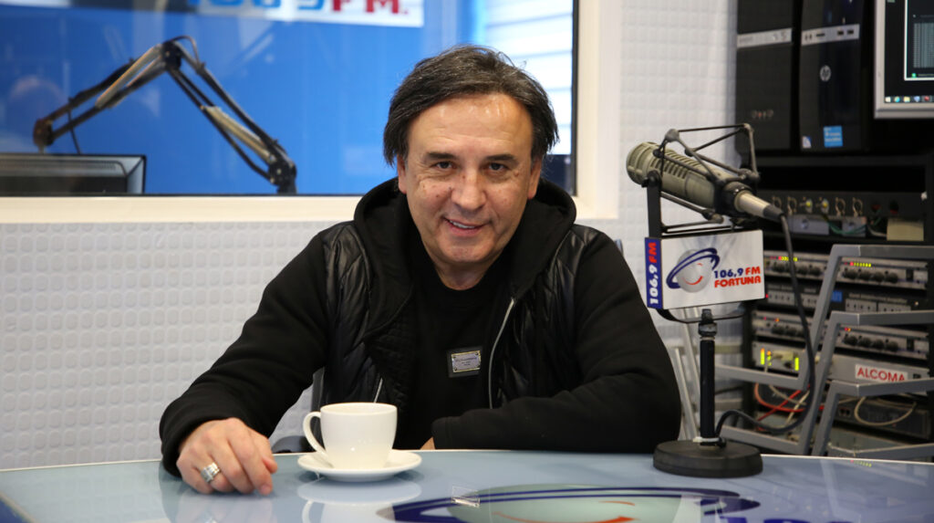 „უამრავ ქვეყანაში ვიმოგზაურე, მაგრამ საკუთარ ქვეყანაში კონცერტის მოწყობა მაინც განსაკუთრებული პასუხისმგებლობაა” –  მერაბ სეფაშვილი „არტ-FM“-ში