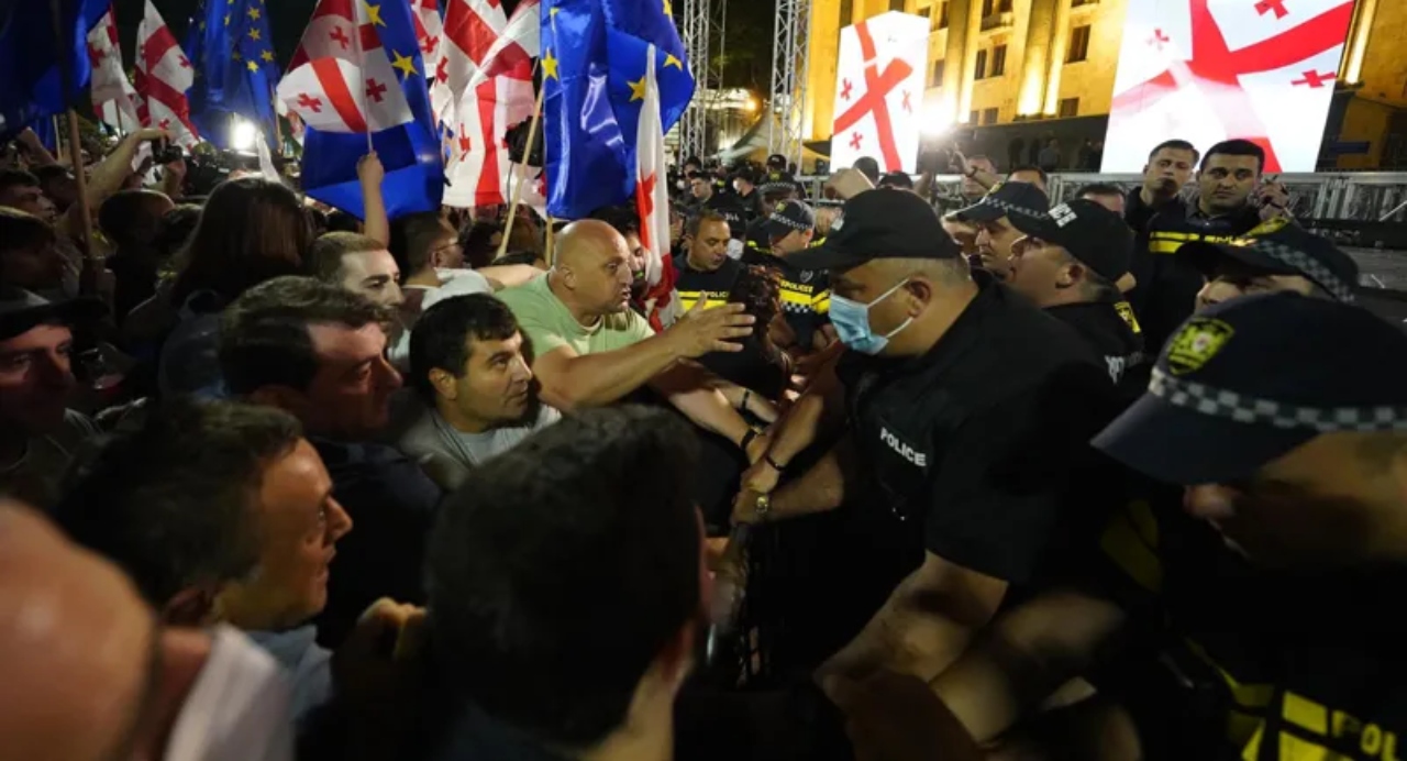 2024-04-28_23-12-10_409873