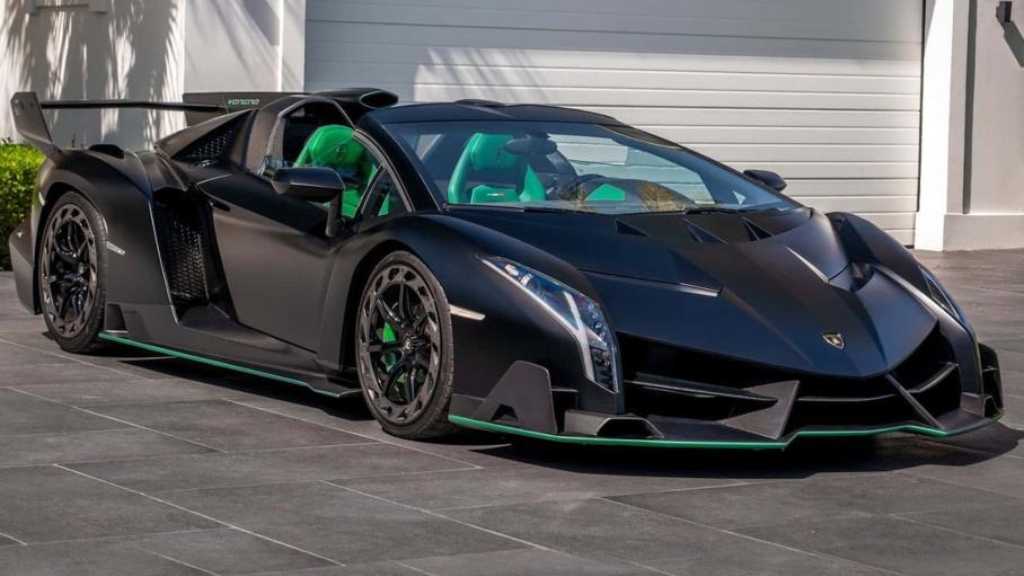 ფოტო: Lamborghini Veneno გახდა ყველაზე ძვირადღირებული ავტომობილი, რომელიც ინტერნეტში გაიყიდა