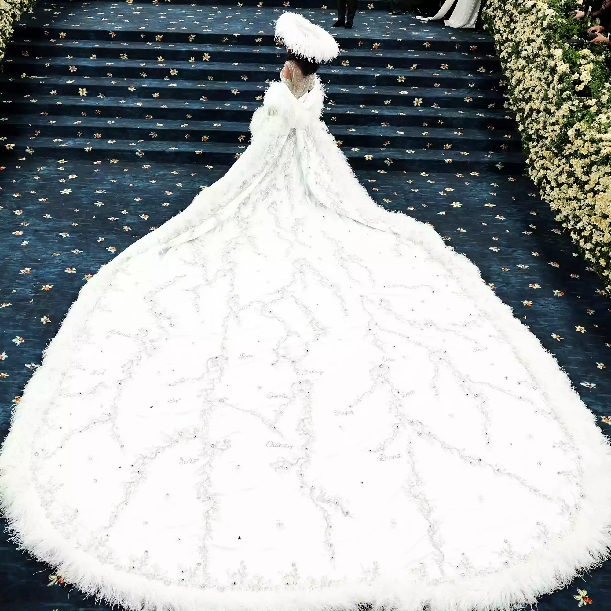 diana-ross-Met-gala-050525-7bb00