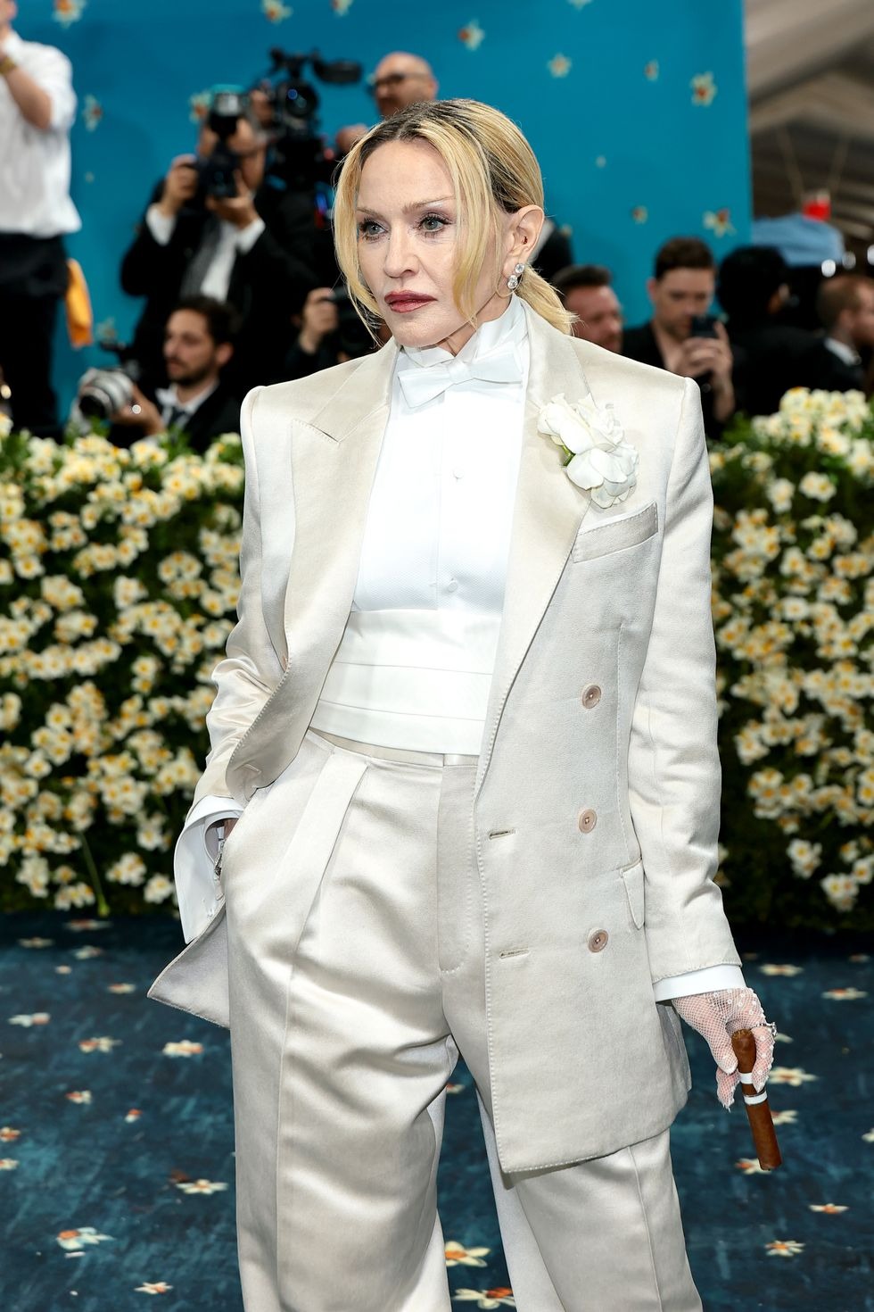 madonna-attends-the-2025-met-gal
