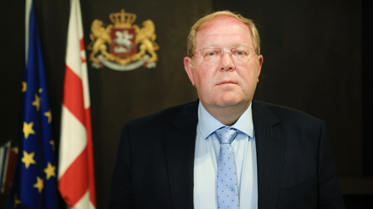 ლევან დარახველიძე