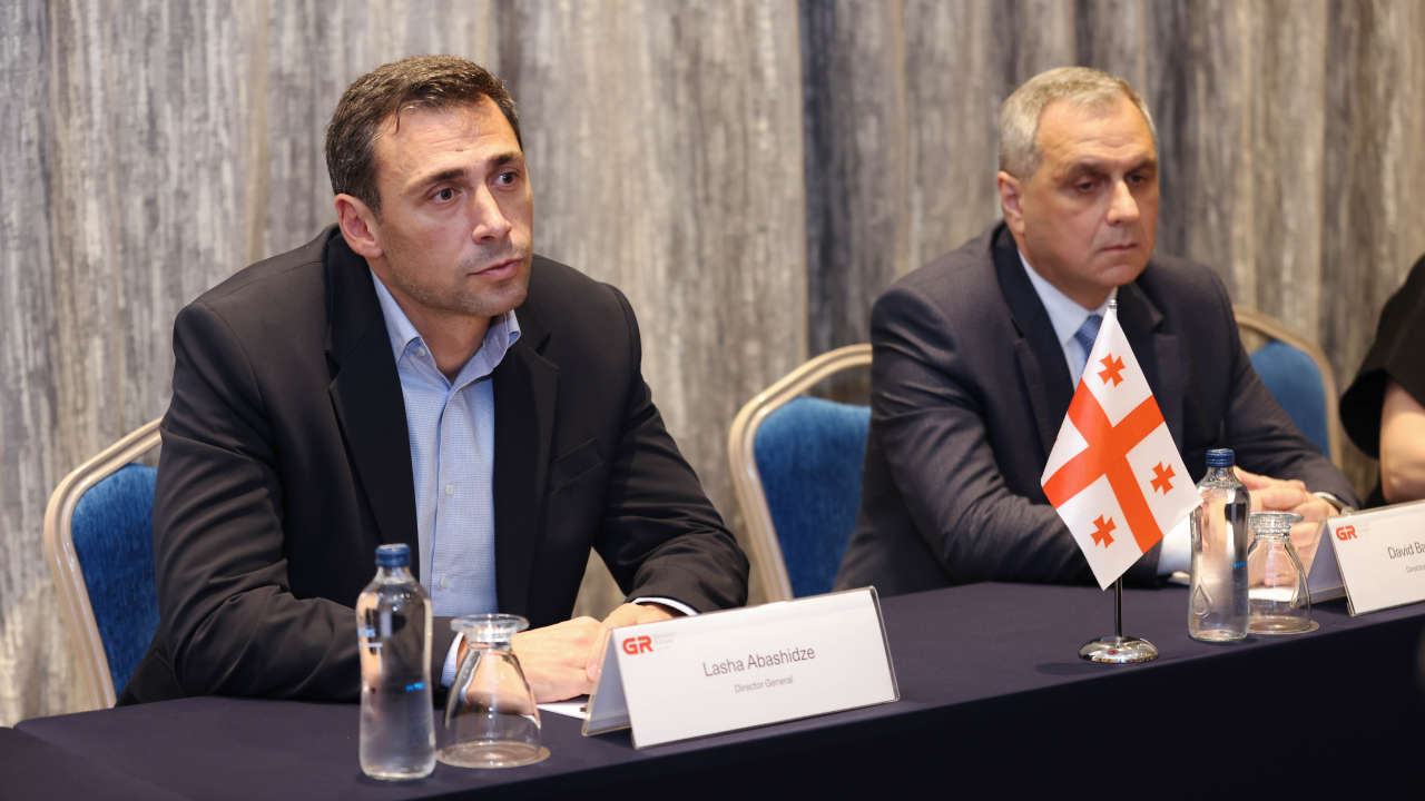 ლაშა აბაშიძე