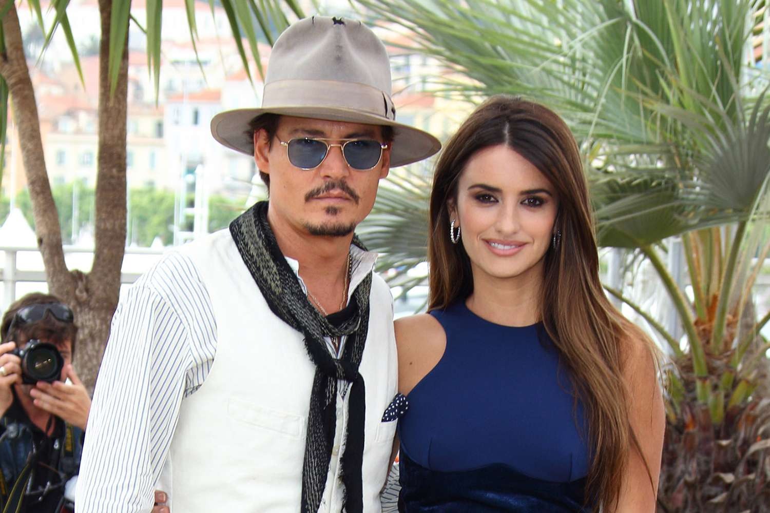 Johnny-Depp-Penelope-Cruz-21-102
