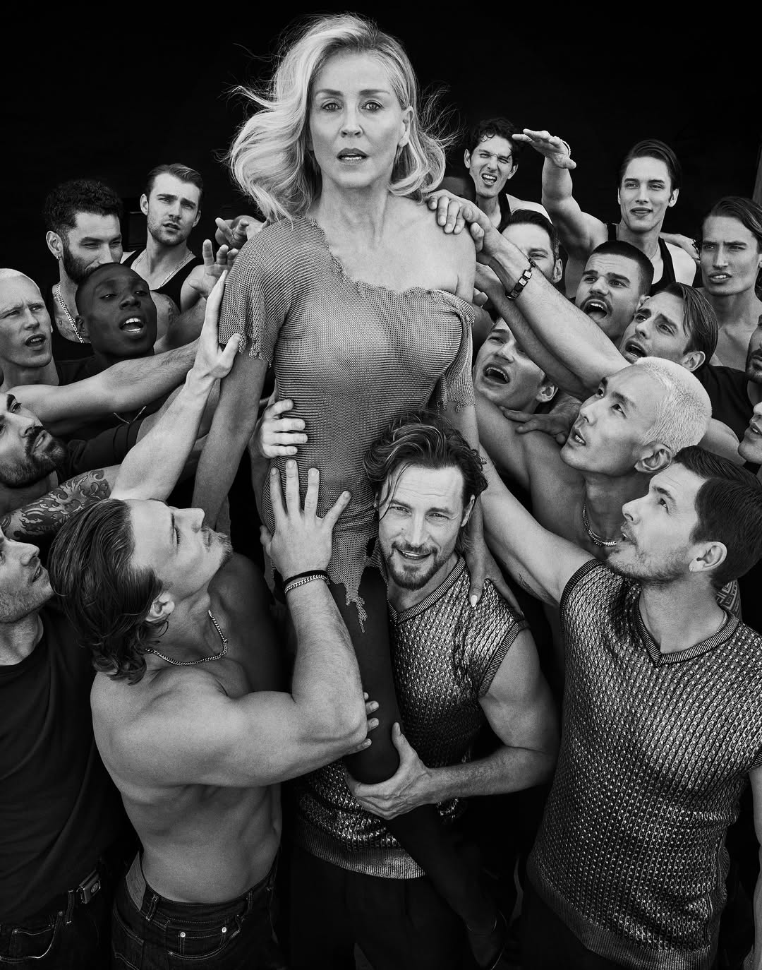 “Good people won’t let the world fall apart. I believe in good people. That is my political credo.”In a world that feels increasingly uncertain, @sharonstone reminds us of the quiet power of compassion and why faith in kin (1)