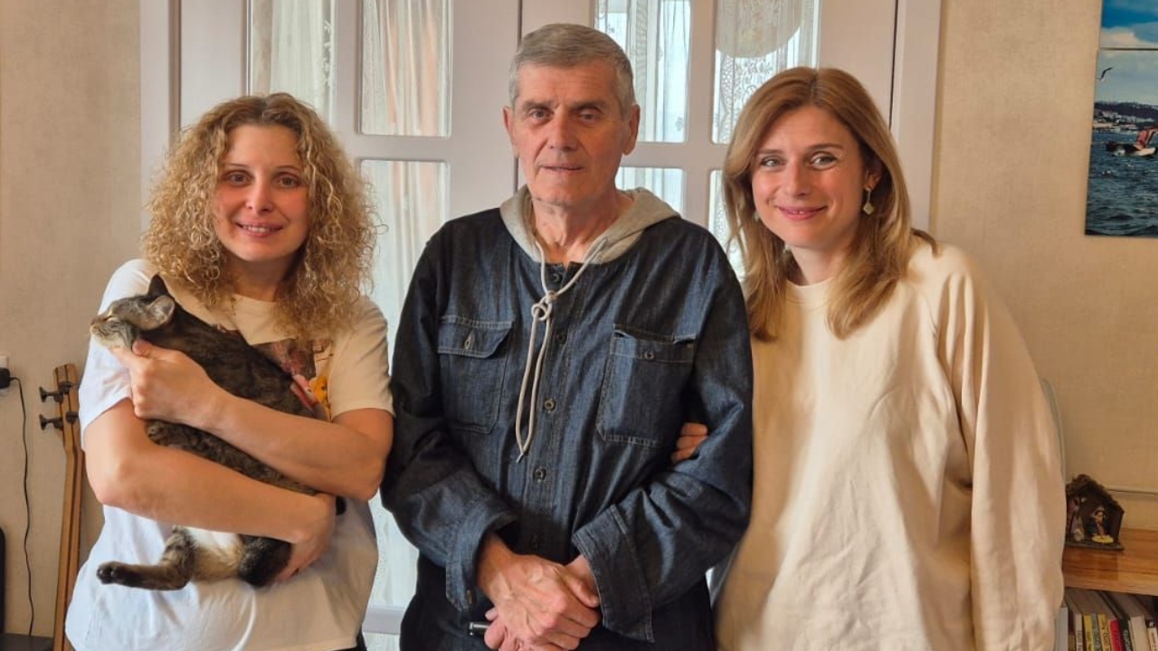 თეონა აქუბარდია