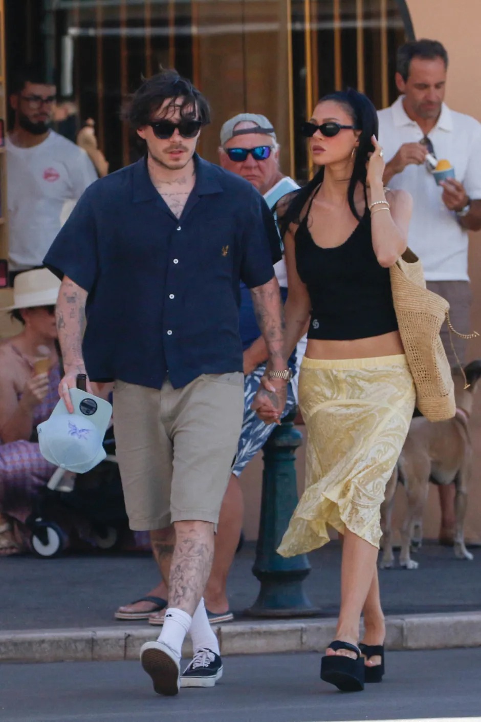 brooklyn-beckham-GFGFGFnicola-peltz-ar