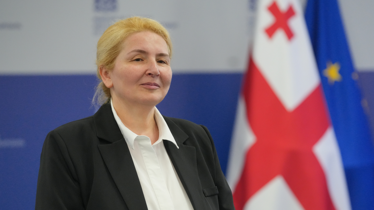 ინგა ფხალაძე