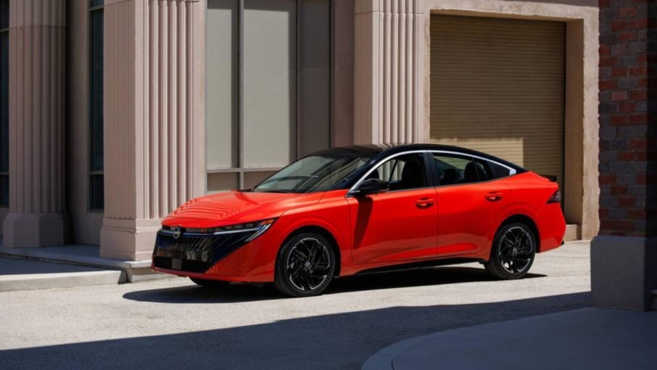 განახლებულმა Nissan Sentra-მ ძრავა შეინარჩუნა, თუმცა იმიჯი რადიკალურად შეიცვალა