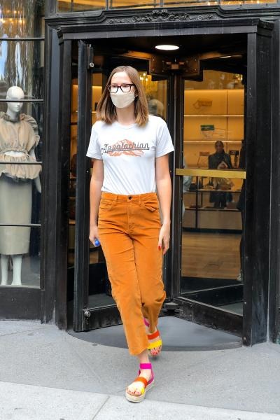 violet-affleck-seen-august-14-11