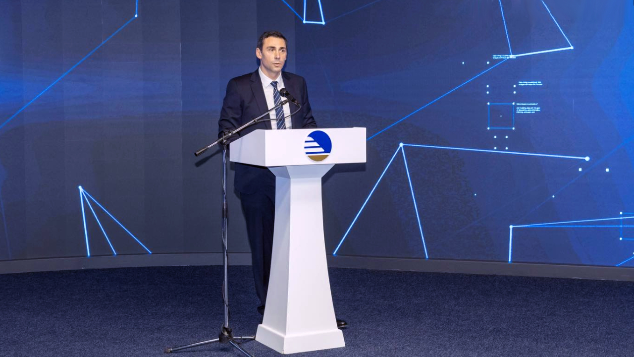 ლაშა აბაშიძე