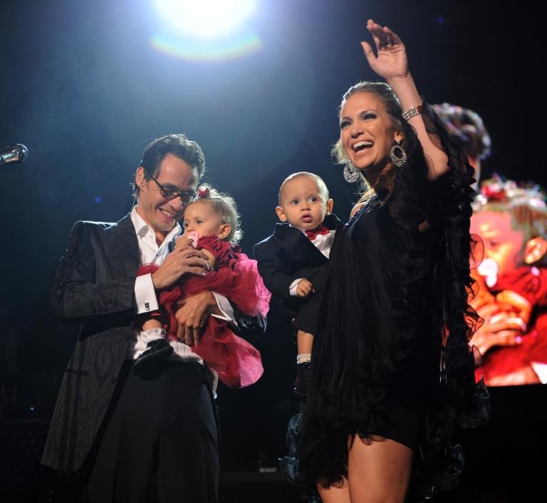 exclusive-marc-anthony-jennifer