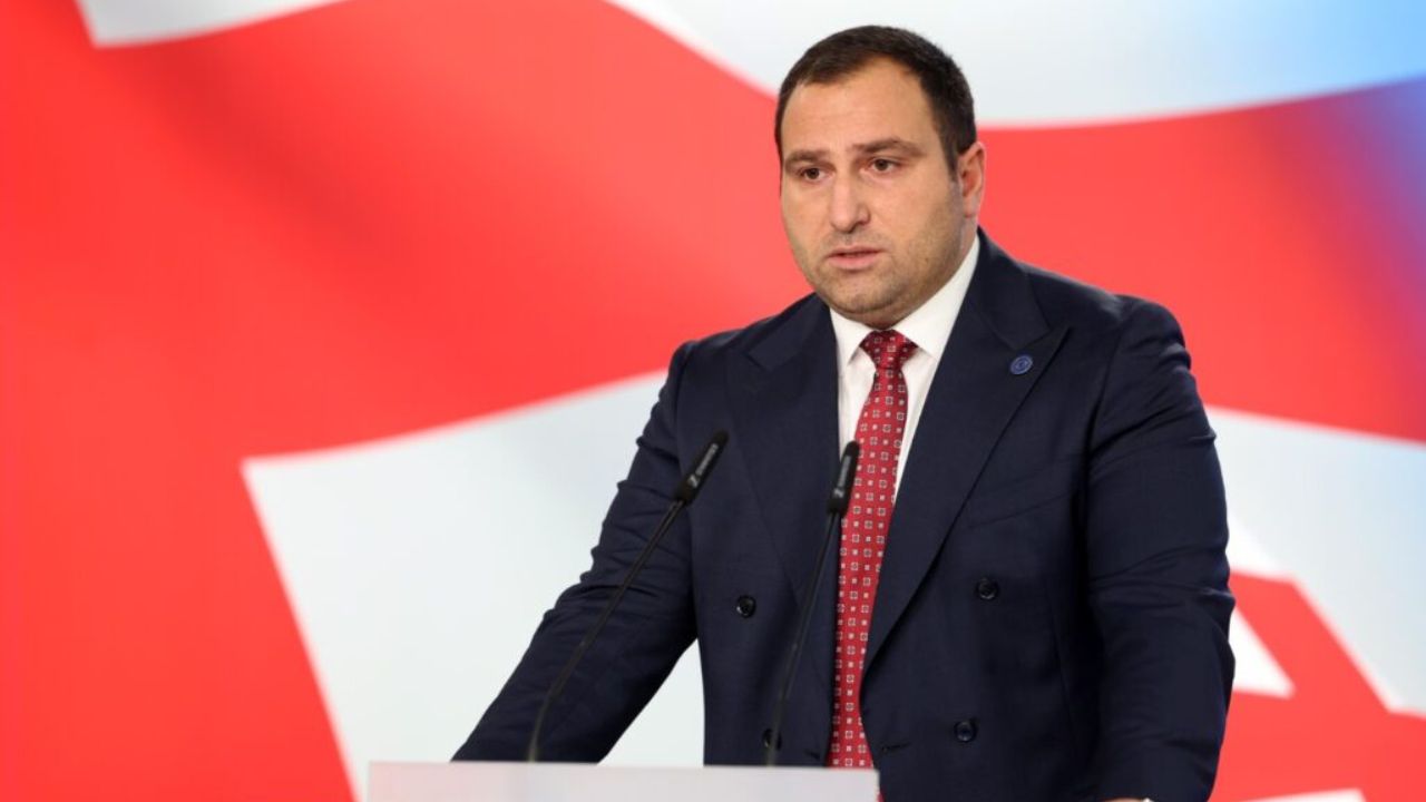 ირაკლი კირცხალია