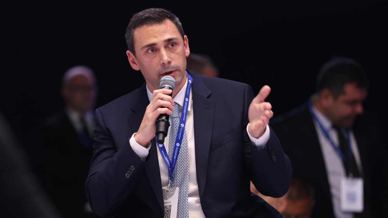 ლაშა აბაშიძე