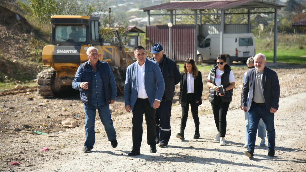 გოგოლაძე