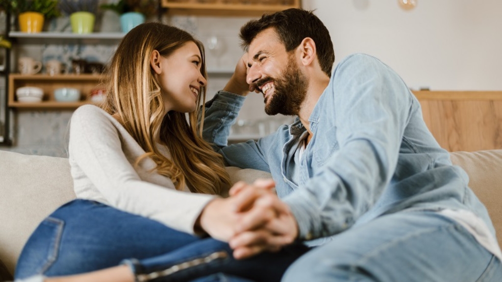 წყვილები, რომლებიც ჩხუბის მერე მალევე რიგდებიან, ერთად დიდხანს გასტანენ – ახალი კვლევა